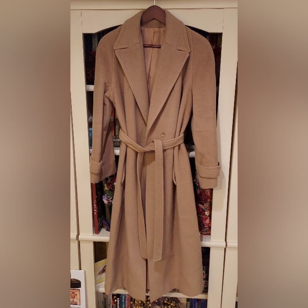 Gorgeous Vintage Cashmere & Wool Winter Coat